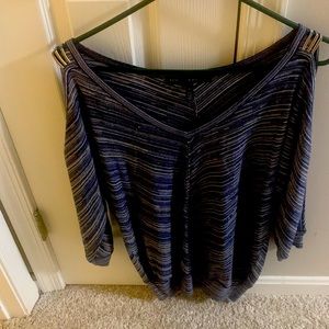 White House black market blue and grey top